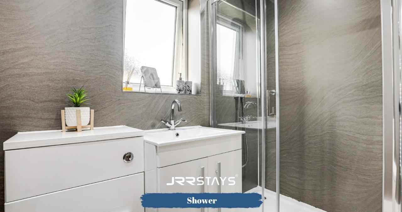 Cockermouth - 3 Bedroom, Sleeps 10 Garden - Jrr Stays Екстер'єр фото